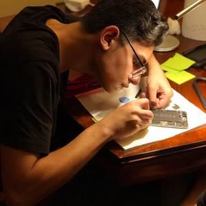 Meet your Posher, Bobby